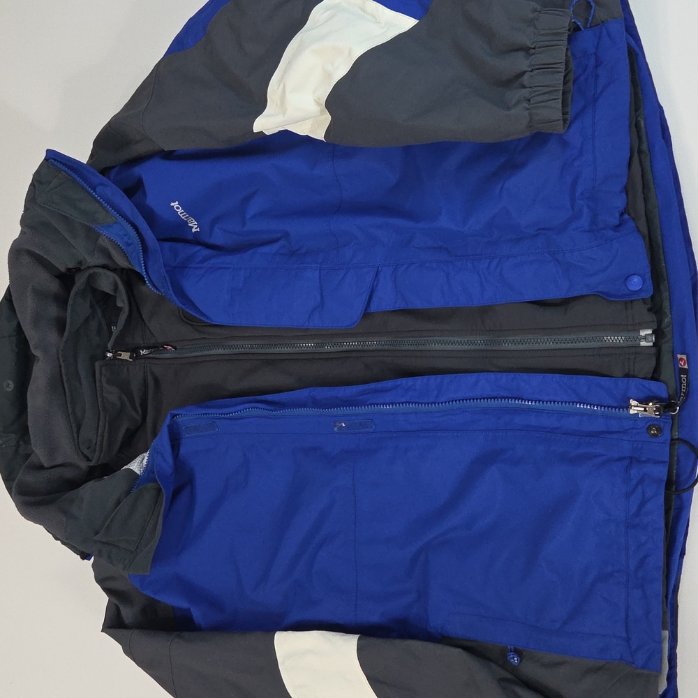 Vintage Marmot Men's Blue and Gray Jacket Removable Hood With Gray Zip Up Layer